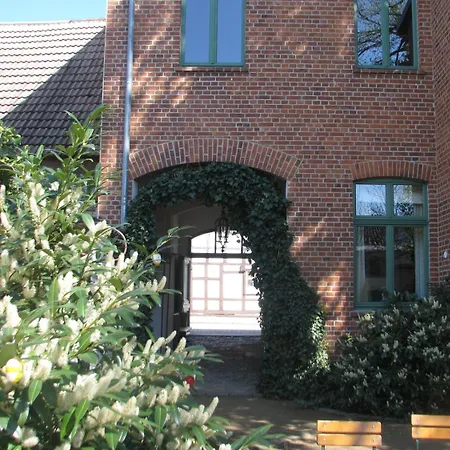 Hotel Zum Hauenden Schwein Wörlitz