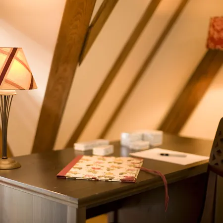 Zum Hauenden Schwein Hotel 3*