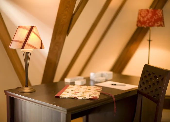 Zum Hauenden Schwein Hotel 3*